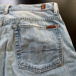 7 for Mankind Men’s jeans. Size 31 relaxed fit